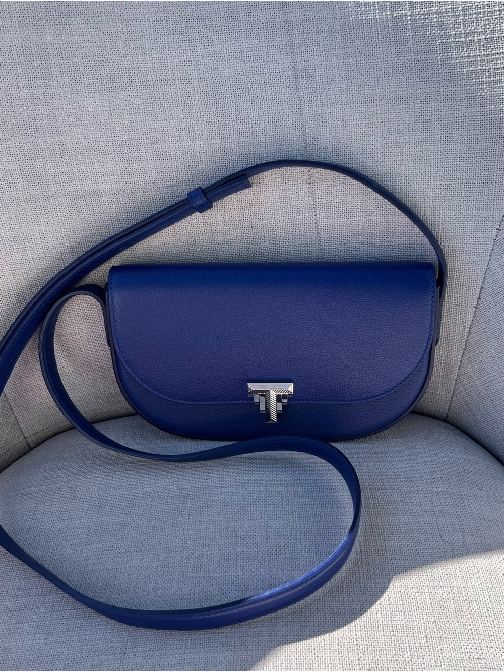 Tiffany & Co crossbody bag in blue - Picture 2 of 8